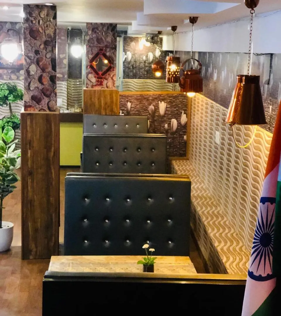 Kabul Palace Hotel Gurgaon 3*,