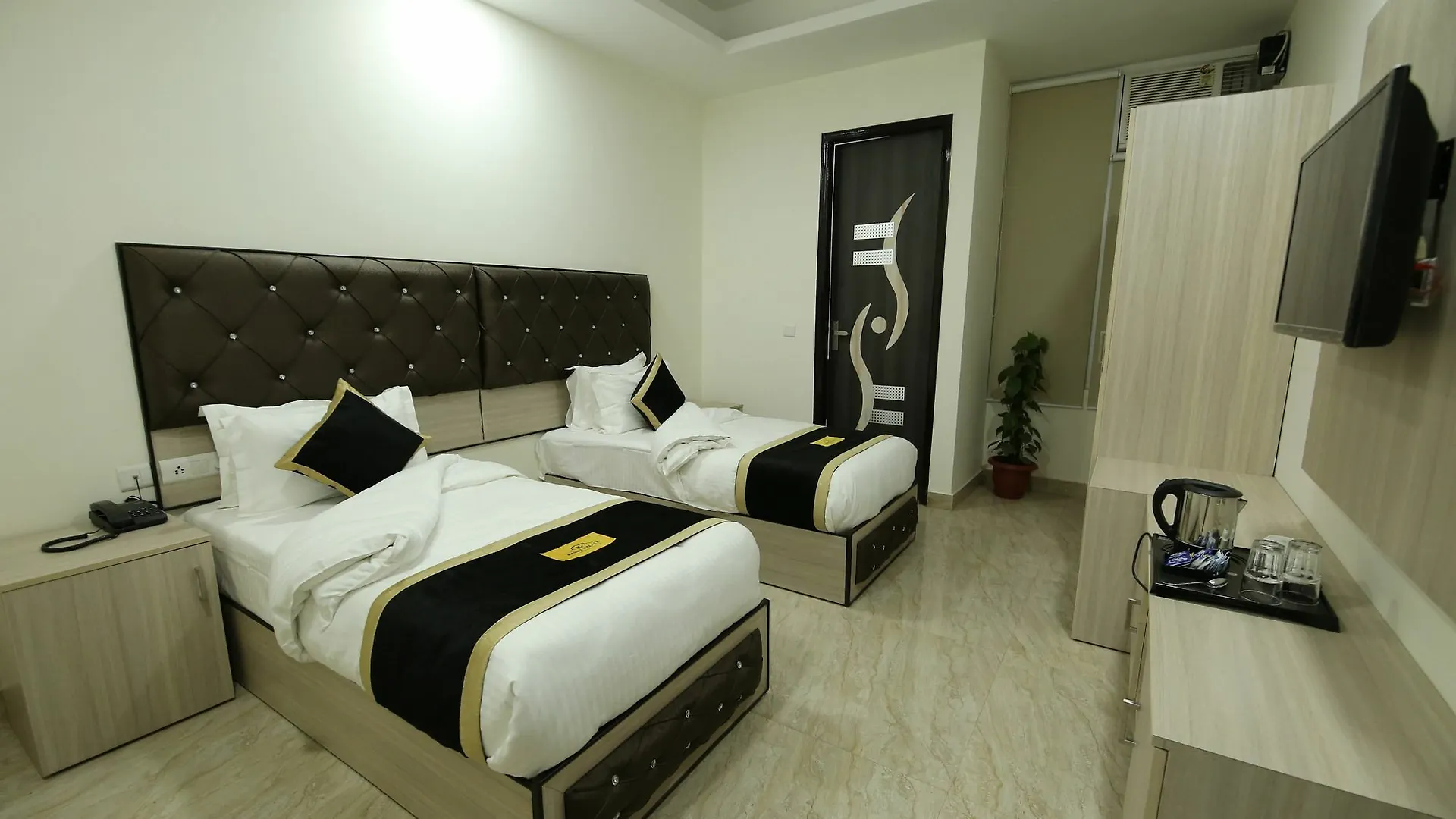 Kabul Palace Hotel Gurgaon